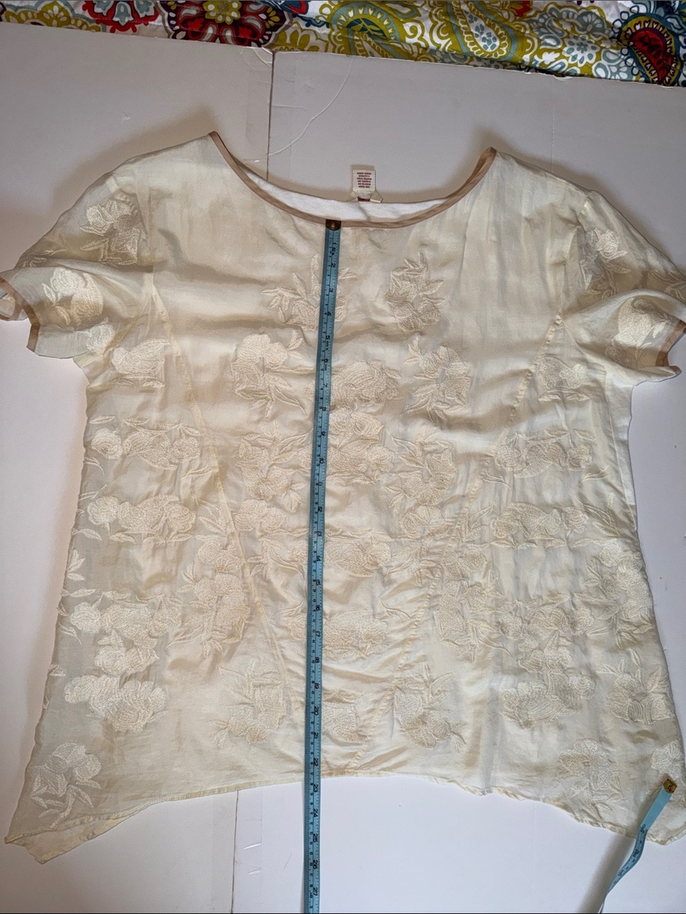 Sundance Cream Embroidered Silk & Cotton Floral Tunic. Size XL. - Picture 11 of 16